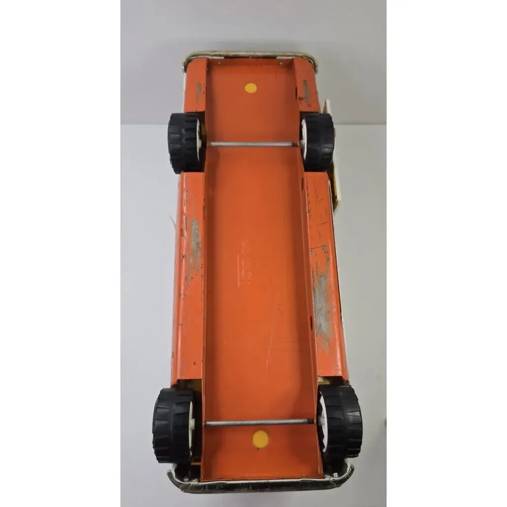 VINTAGE TONKA PRESSED STEEL RESCUE AMBULANCE